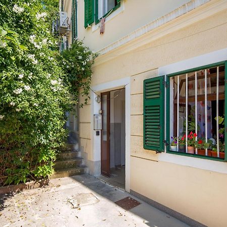 Apartment Salita Calvario Rijeka Ngoại thất bức ảnh