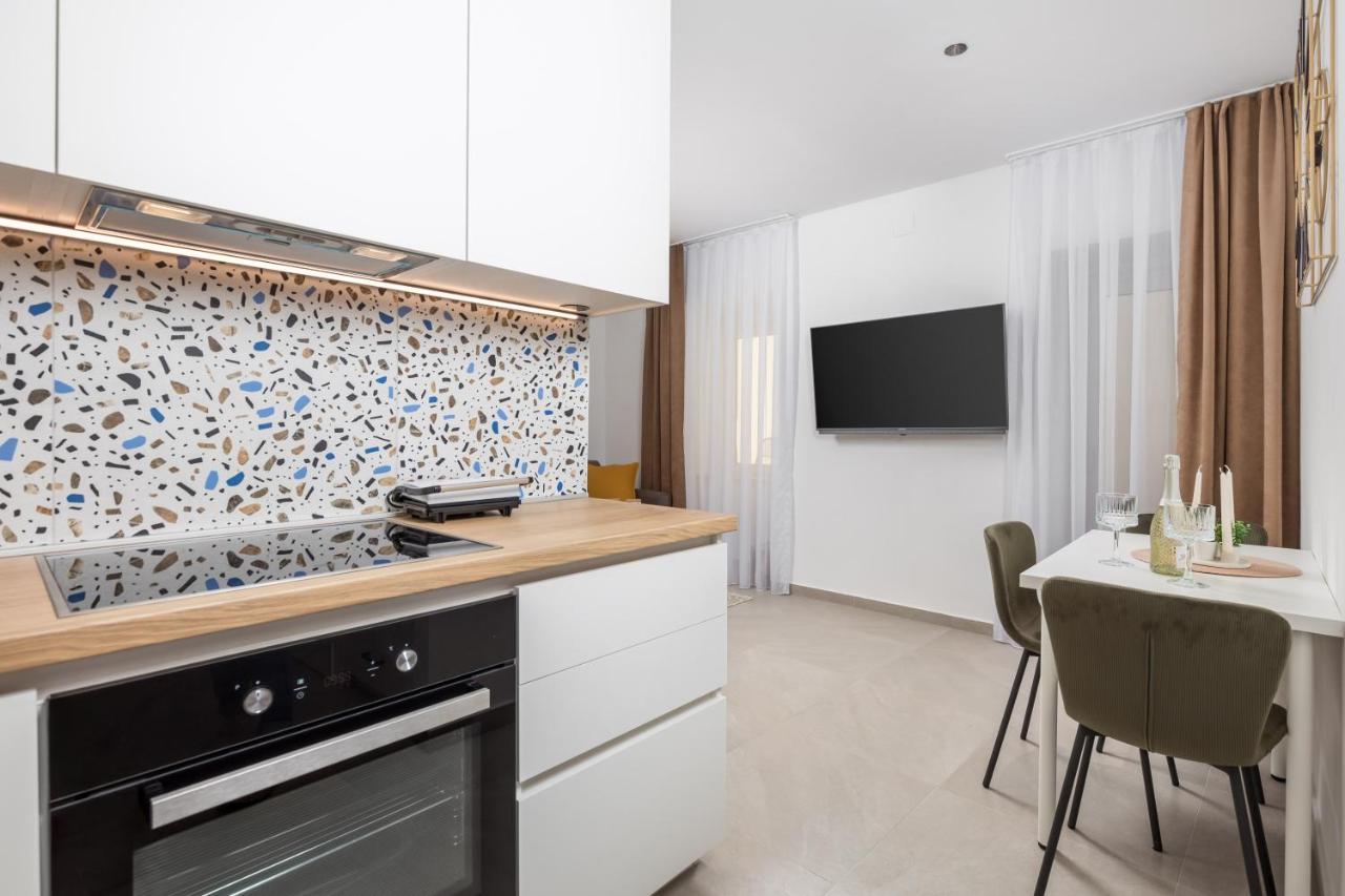 Apartment Salita Calvario Rijeka Ngoại thất bức ảnh
