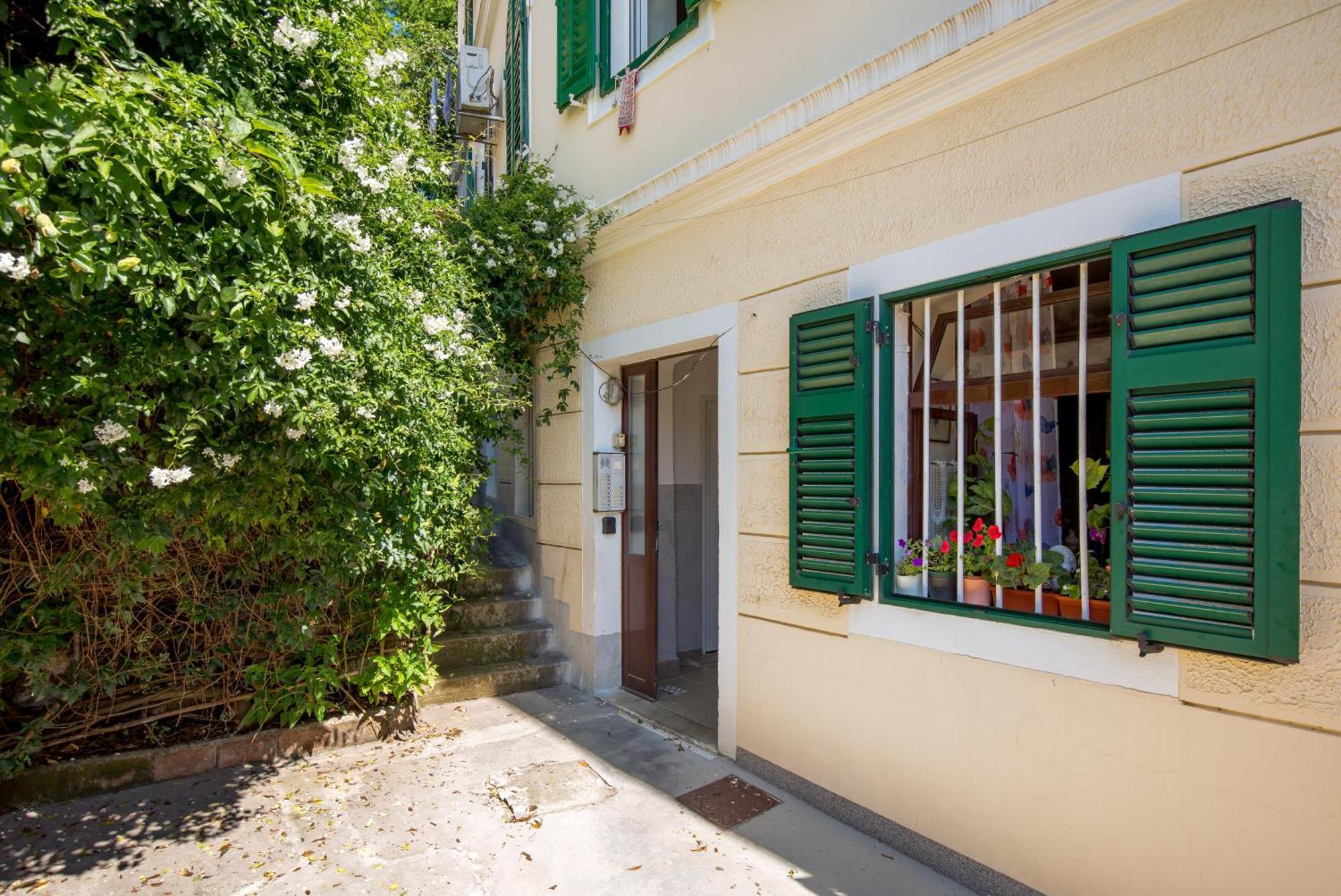 Apartment Salita Calvario Rijeka Ngoại thất bức ảnh